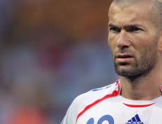 开云下载-艺术压制，突尼斯如何用纪律绞杀英格兰，基米希的指挥官级演出