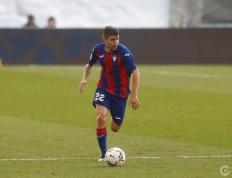 开云体育登录-阿尔梅里亚在客场对阵埃瓦尔的比赛中输球