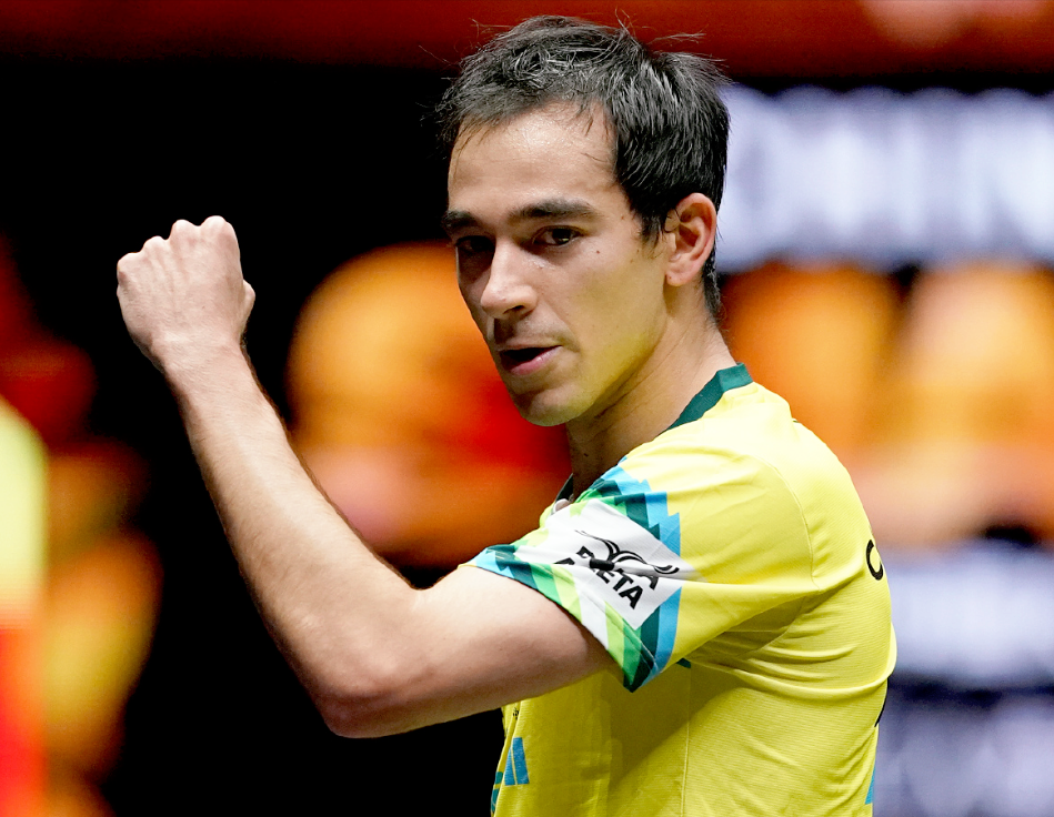 开云体育入口-SHR血洗BRO，Chovy团战一打五激烈交锋半决赛，强势挺进下一轮