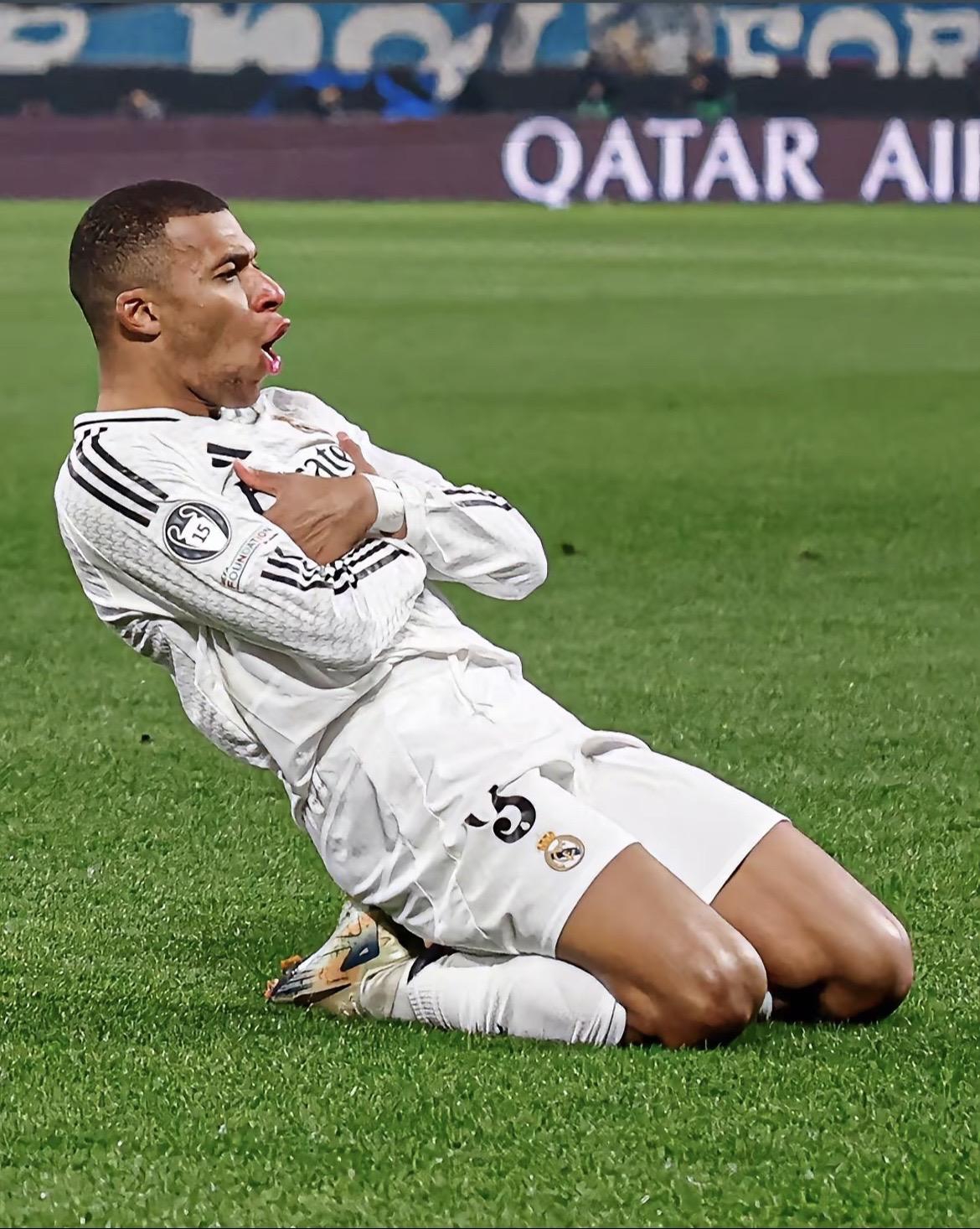 开云体育入口-巴萨飞速反击得手,联赛战事白热化