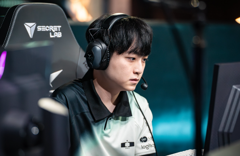 开云官方app入口-DK翻盘C9，ShowMaker完成史诗逆转焦点之战小组赛，锁定晋级资格的简单介绍