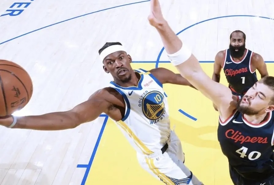 开云体育下载-热火赢得与爵士的较量,巴特勒绝杀关键球