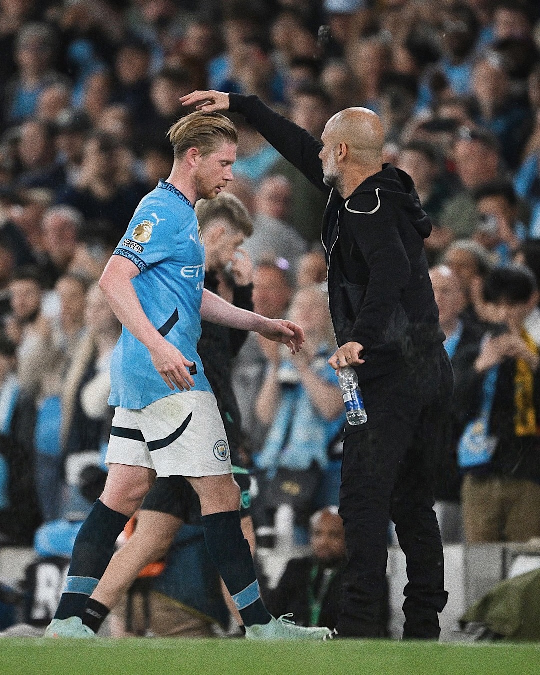 开云体育平台APP-狼队主场不敌布莱顿，遭遇两连败，前进道路难行