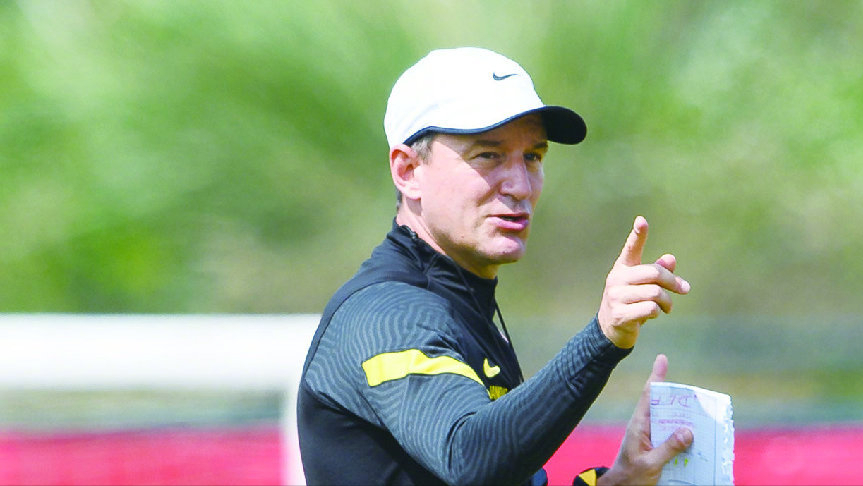 开云体育-国家队磨合完美,备战情绪高涨