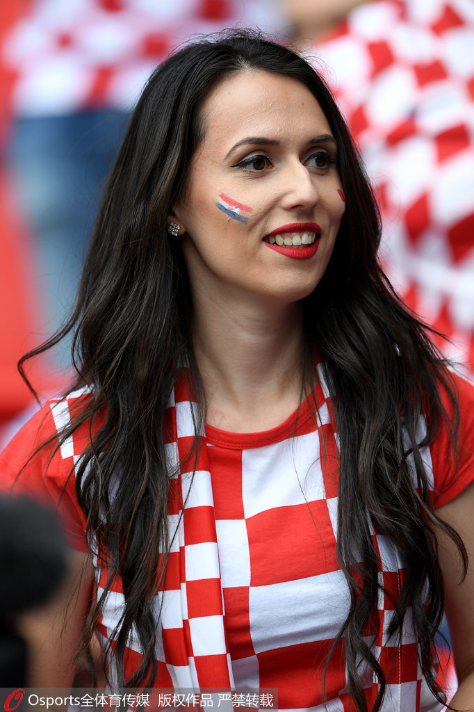 开云体育登录-尼日利亚队遭遇困难，球迷们纷纷激励