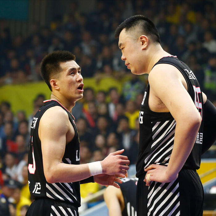 开云体育APP下载-山西队翻盘雄鹿，郭艾伦带队取胜