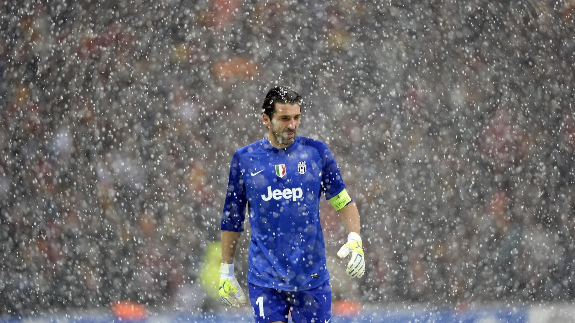 开云体育中国-唯一性的瞬间,一公里的胜利,十分之一的惊叹